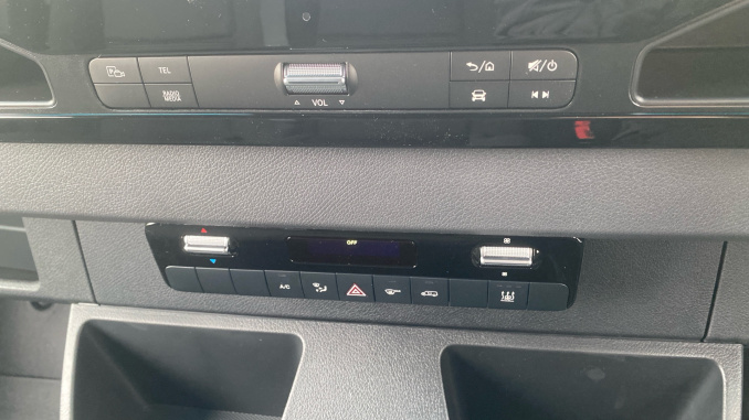 Mercedes-Benz Sprinter E314 L3 Electric Rwd 100kW 81kWh Pro Van Auto - Image 29